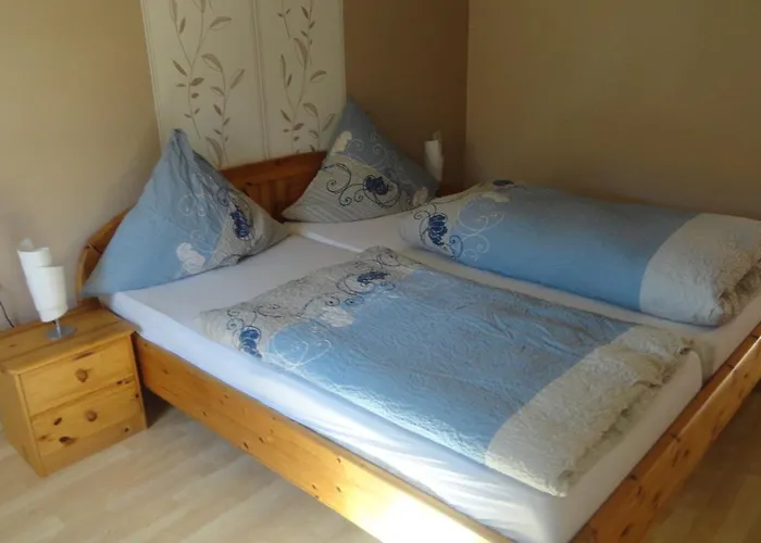 Zur Grafschaft * Brauneberg